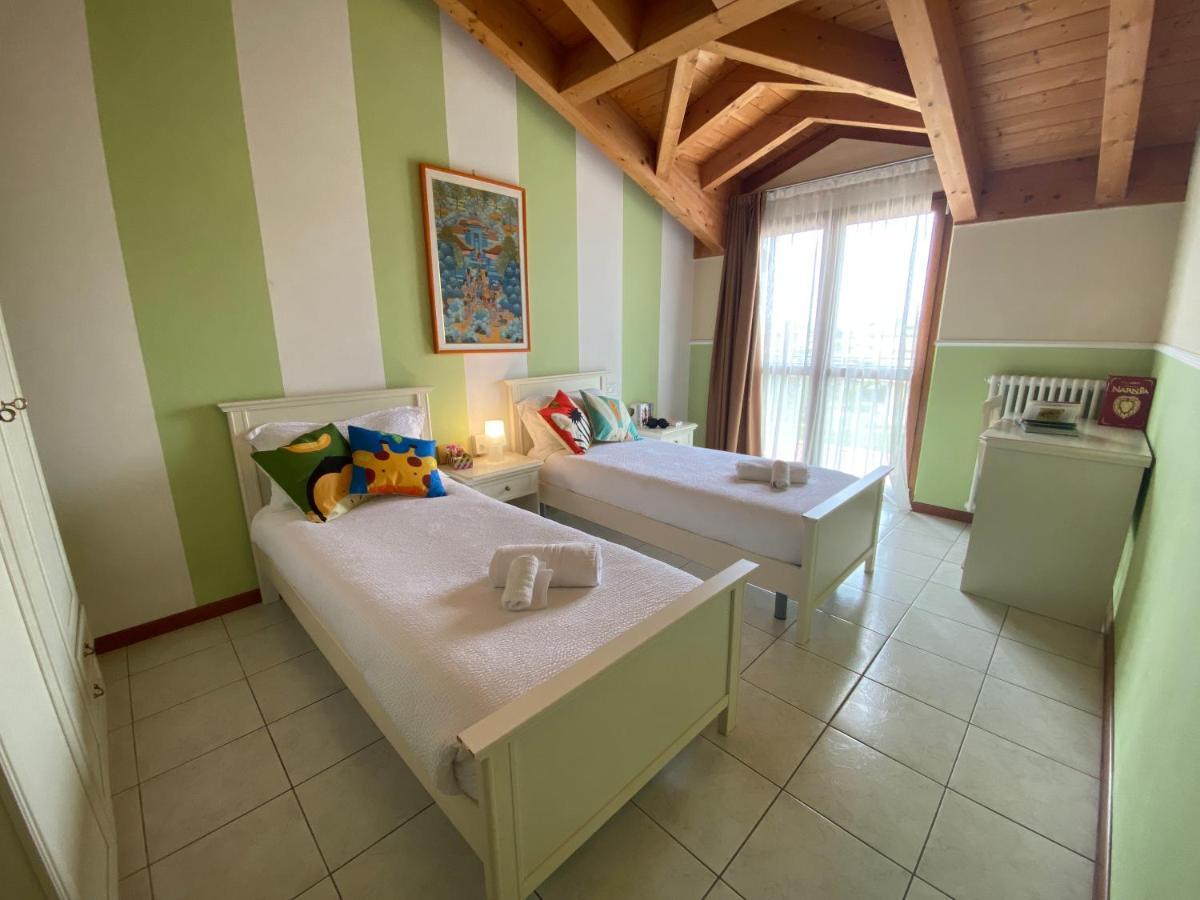 Ferretti Residence Garda Palace Peschiera del Garda Bagian luar foto